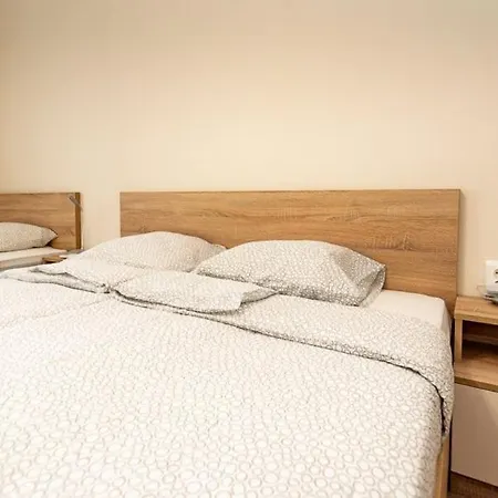 Galia In Center Apartment